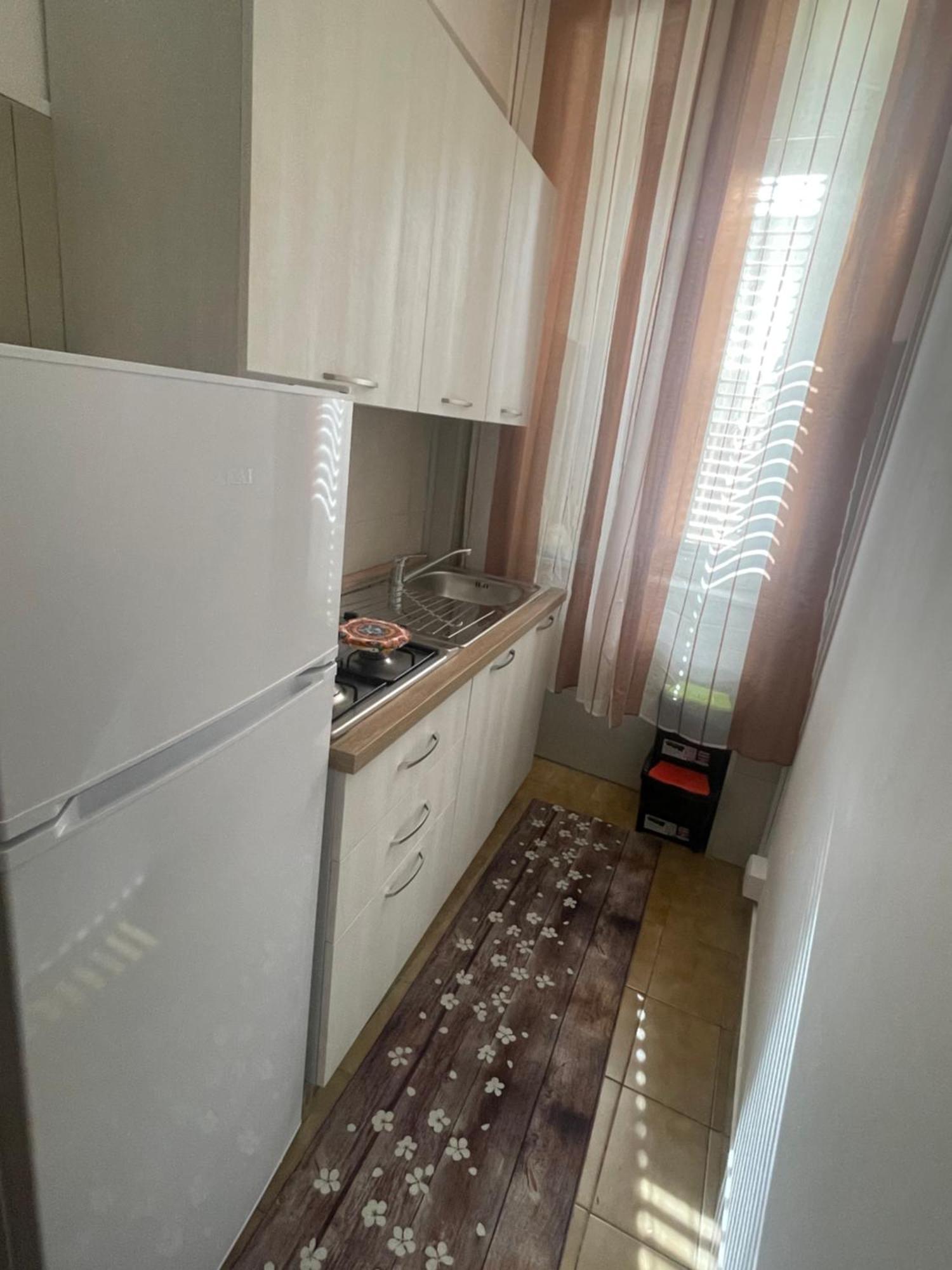 Holiday House 卡塔尼亚 外观 照片